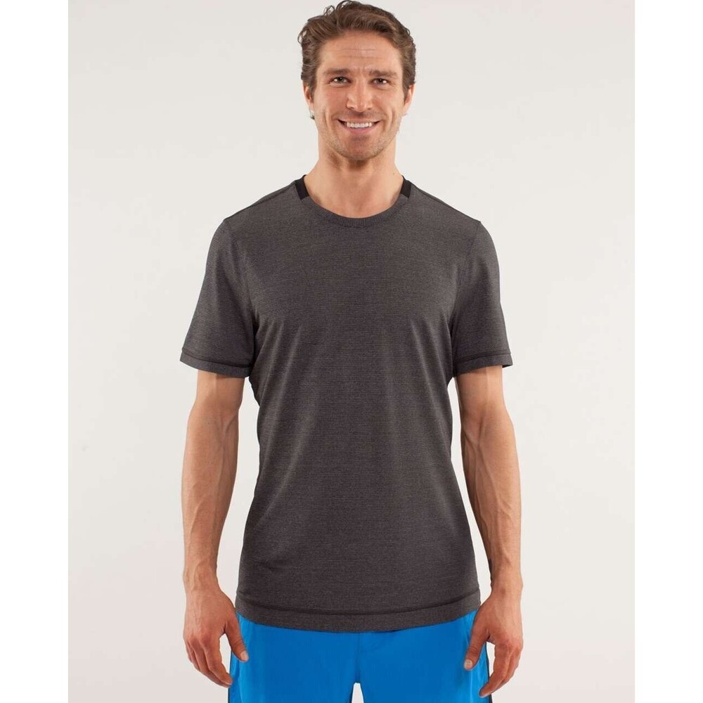 LULULEMON Men's Precise Tee M Silverescent Black/Gray Slim Fit Stretch Gym B14